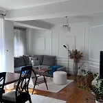 Vodno Cozy Haven 아파트